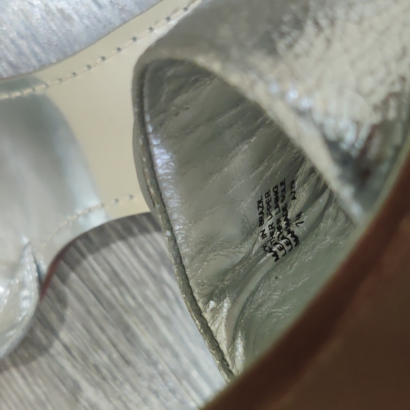 NWOT! $298 Tory Burch, Size 7 - Picture 6 of 8